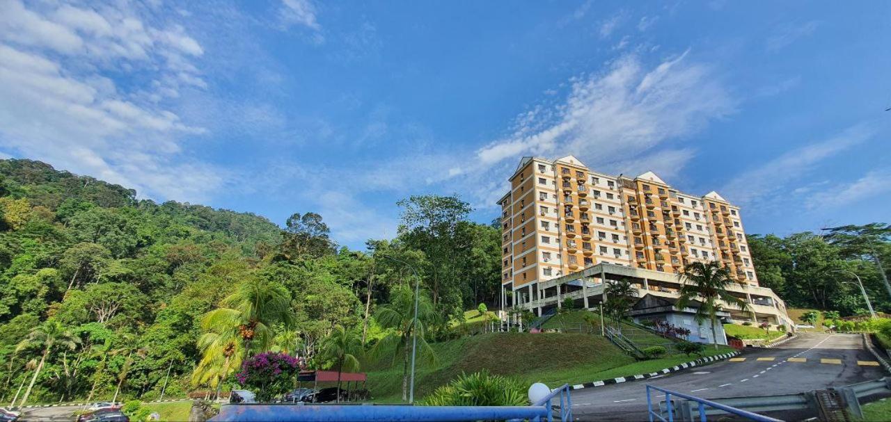 Hilltop Greenview Residence Batu Caves Selayang Dış mekan fotoğraf